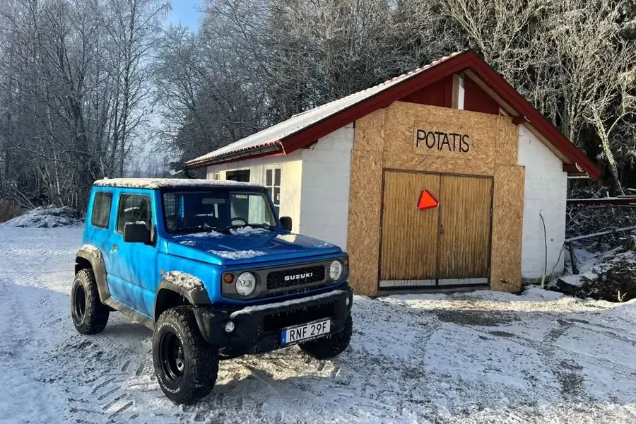 Suzuki Jimny ombyggd av Autoval i Sundsvall — bild 7 av 12