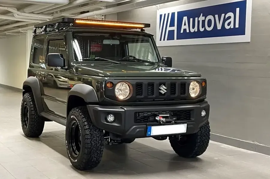 Suzuki Jimny ombyggd av Autoval i Sundsvall — bild 11 av 12